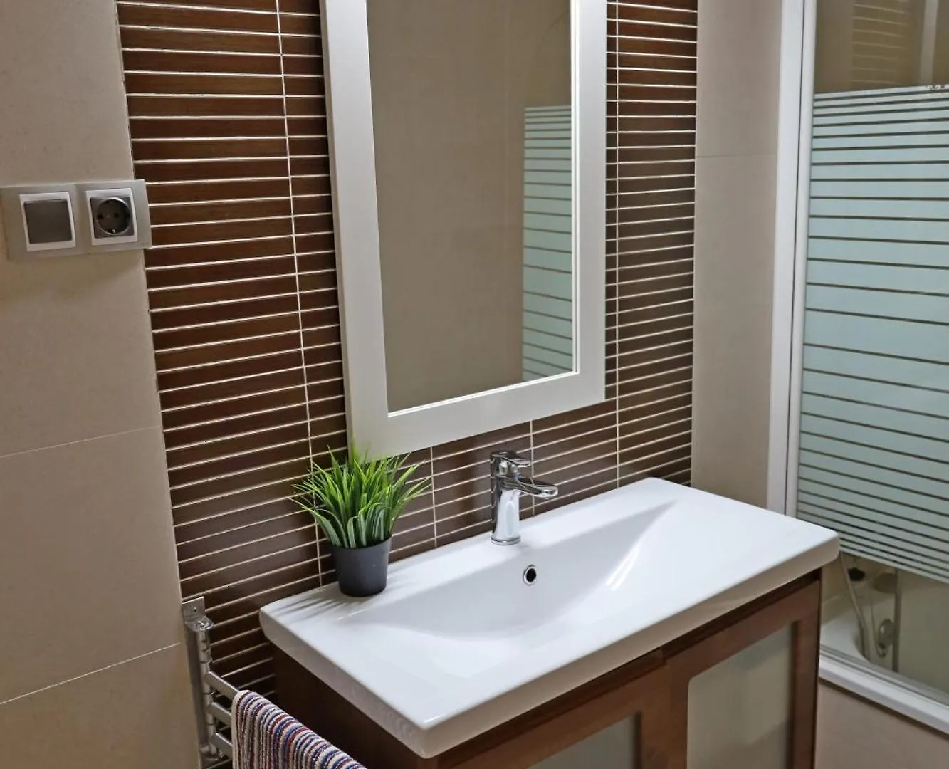 Luminoso Apartamento Frente Al Puerto 马拉加