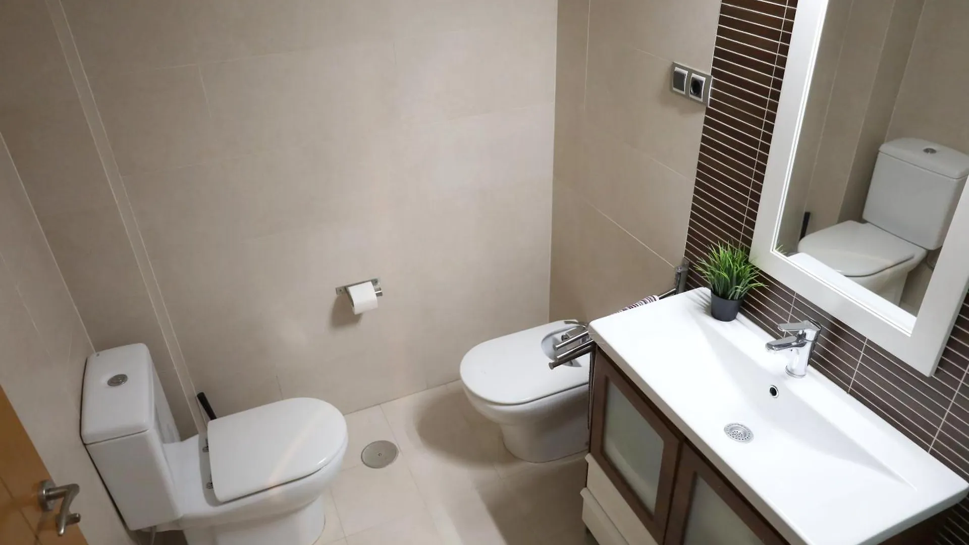 Luminoso Apartamento Frente Al Puerto 马拉加 公寓